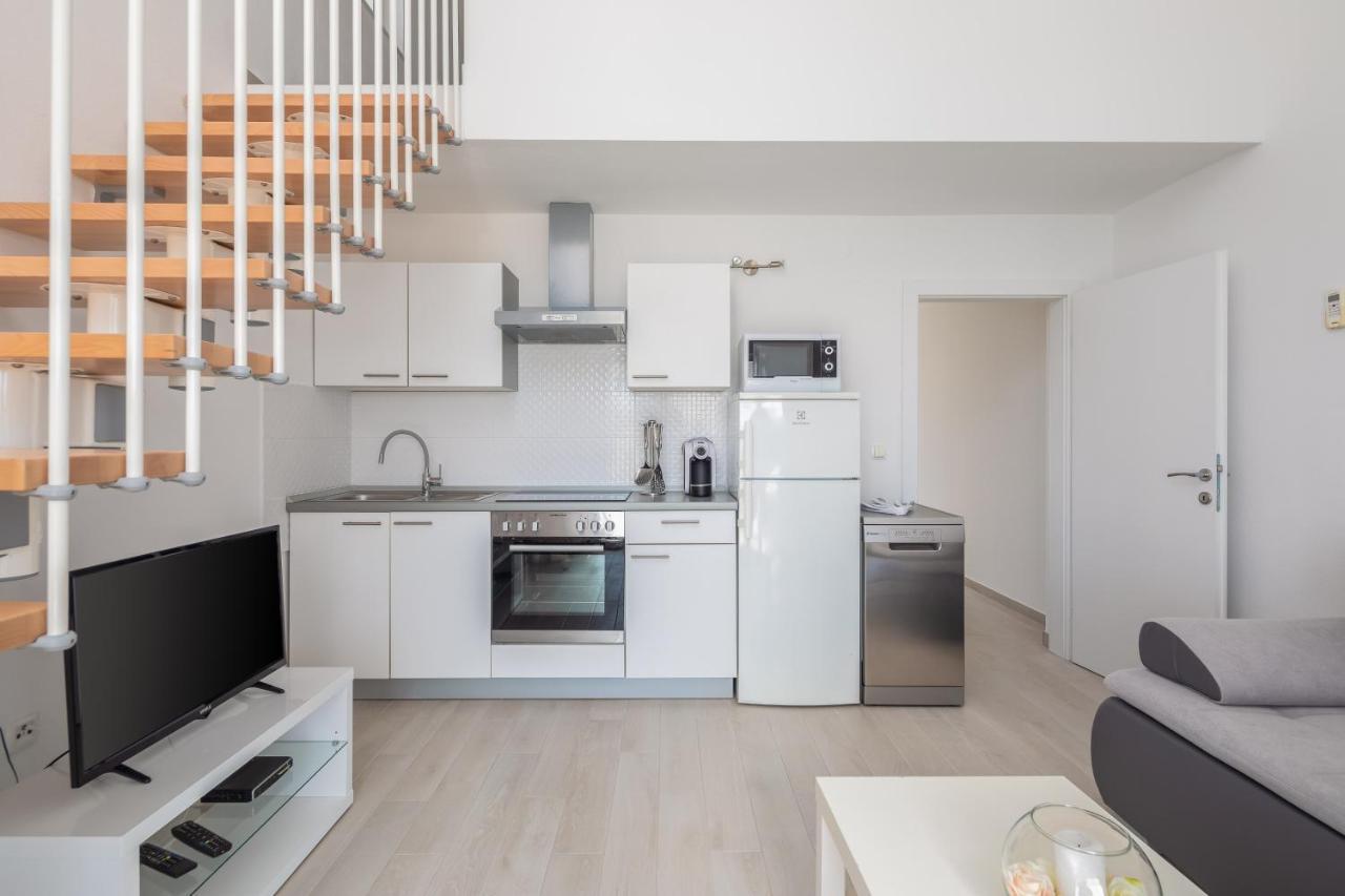 Vila Blanka Apartments Rogoznica  Kültér fotó