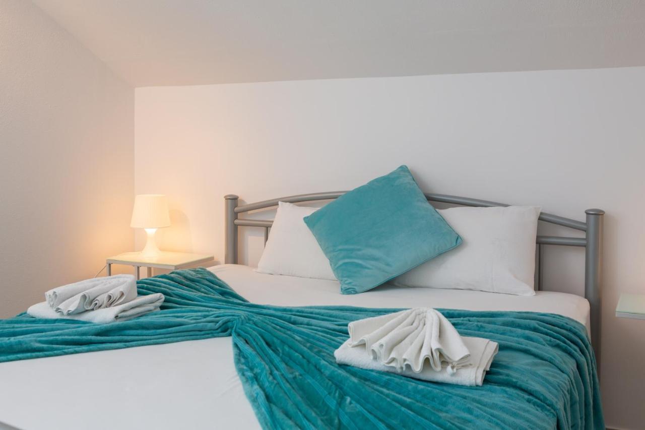 Vila Blanka Apartments Rogoznica  Kültér fotó