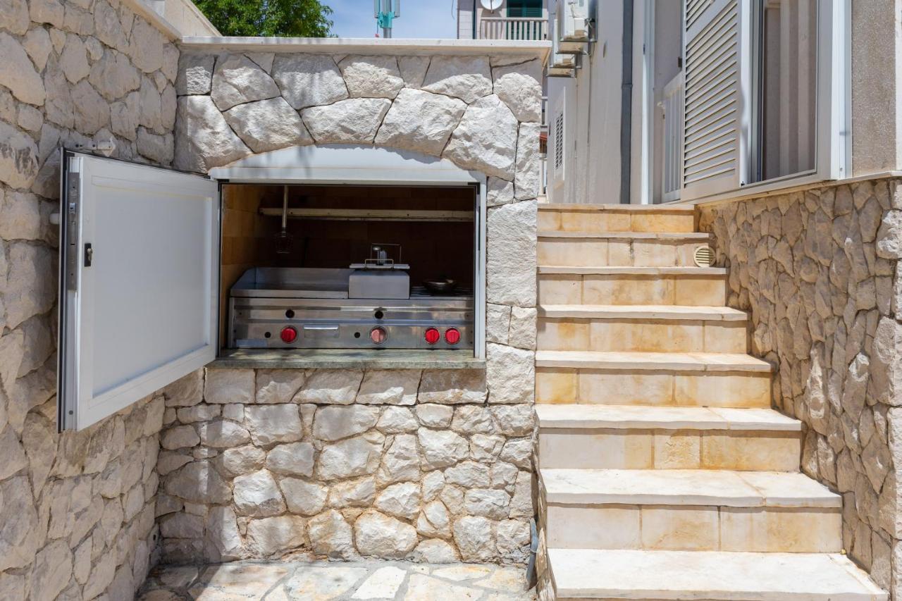 Vila Blanka Apartments Rogoznica  Kültér fotó