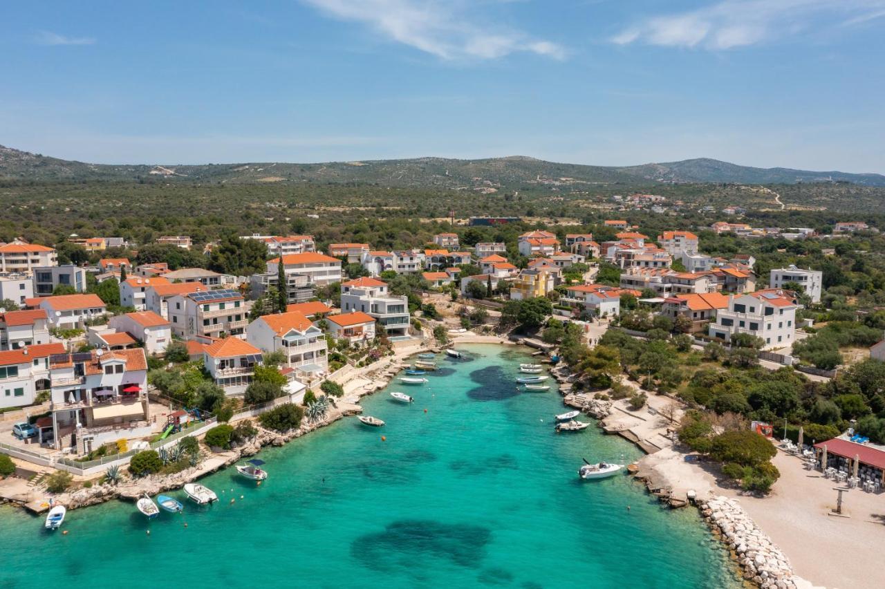 Vila Blanka Apartments Rogoznica  Kültér fotó